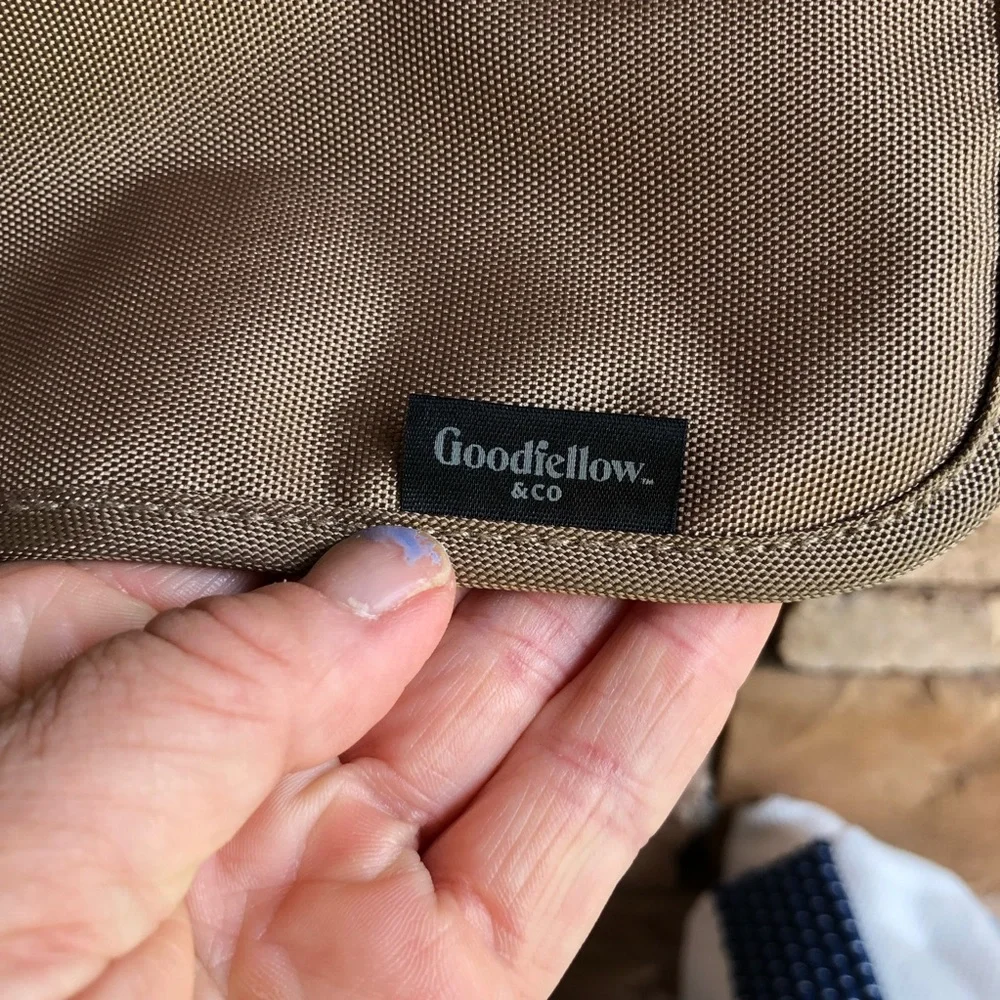 Goodfellow & Co tan laptop bag Like New
